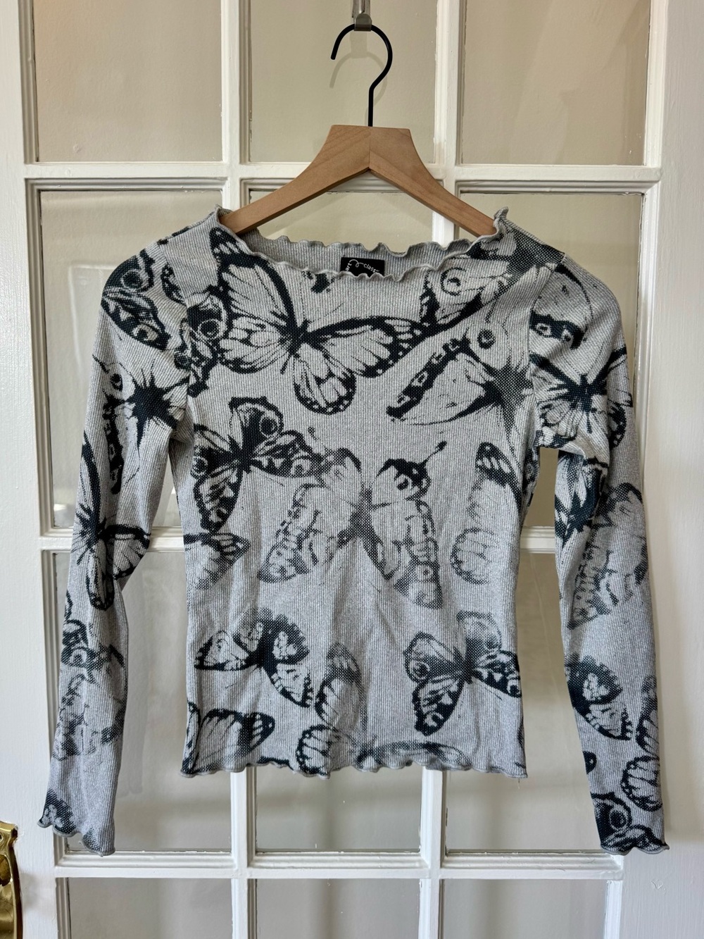 art class Gray Butterfly Print Long-Sleeve Tee